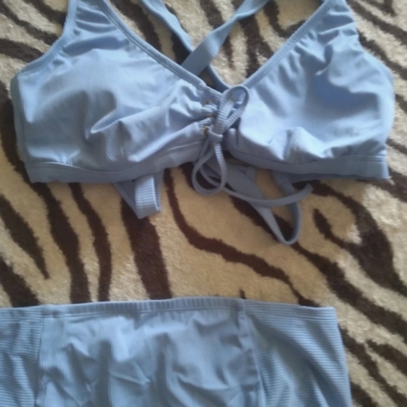 NEW adorable swim suit - Picture 3 of 6